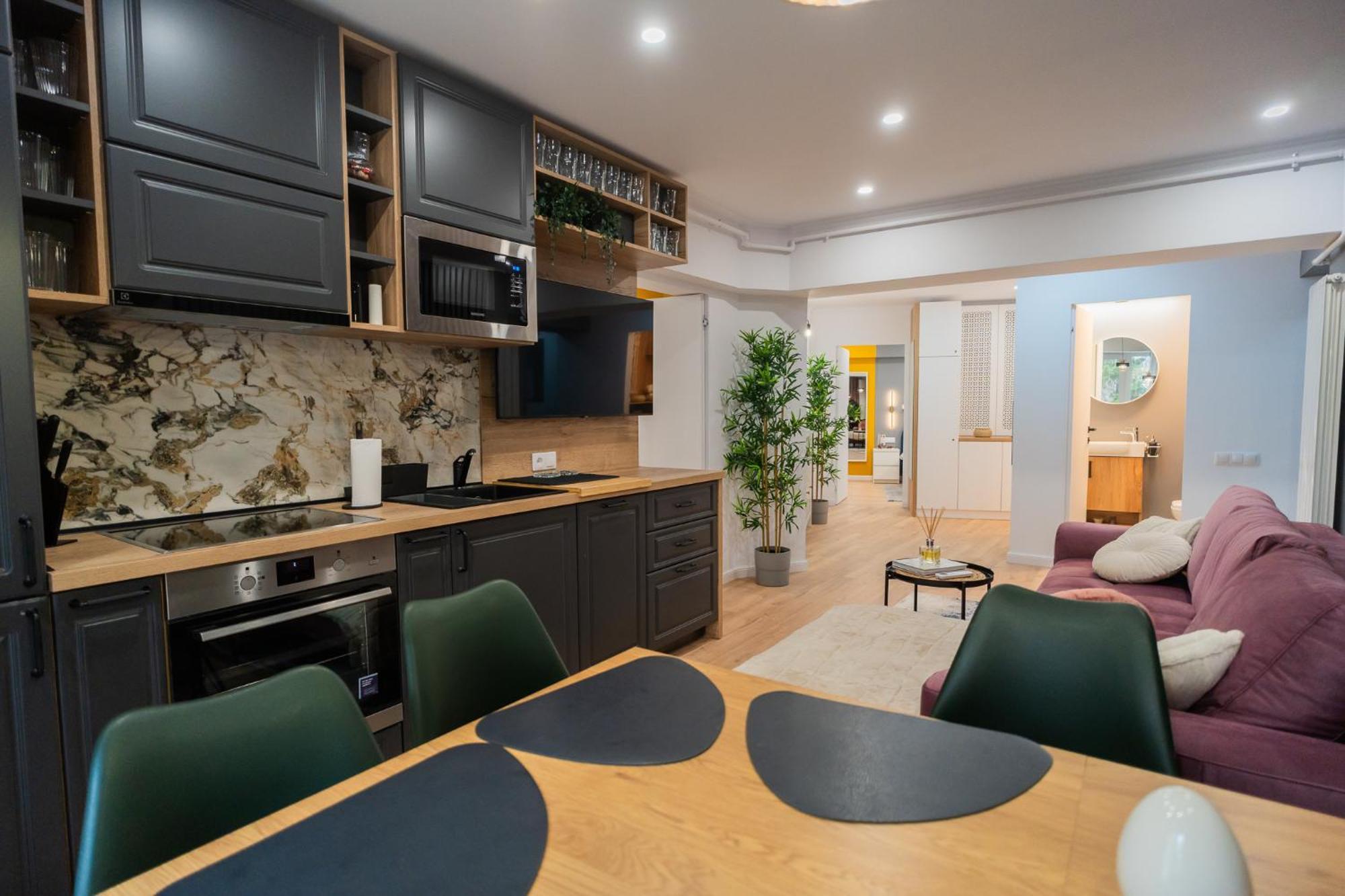 Urban Pearl - Old Town - Unique 4br/3ba