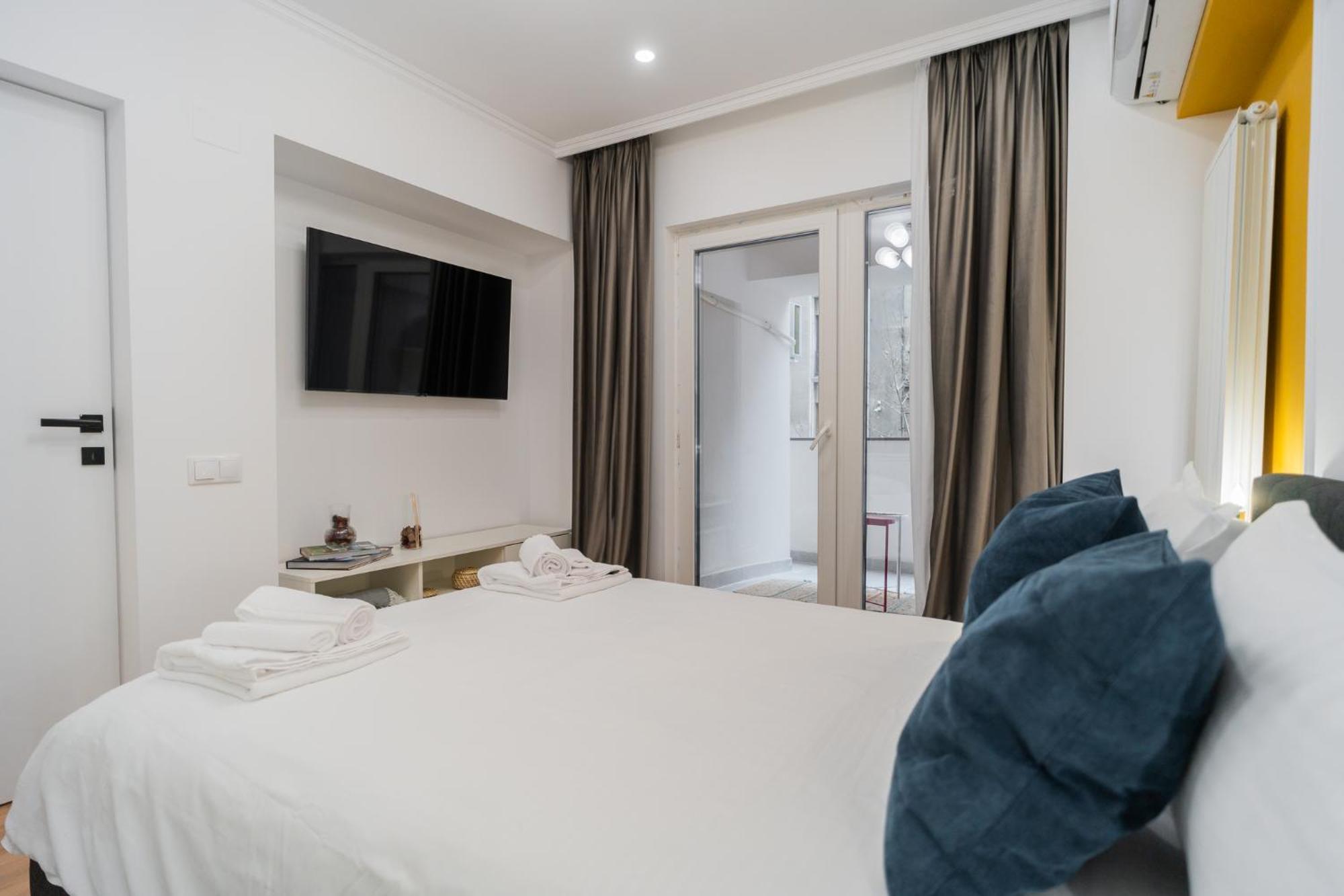 Urban Pearl - Old Town - Unique 4br/3ba דירה בוקרשט