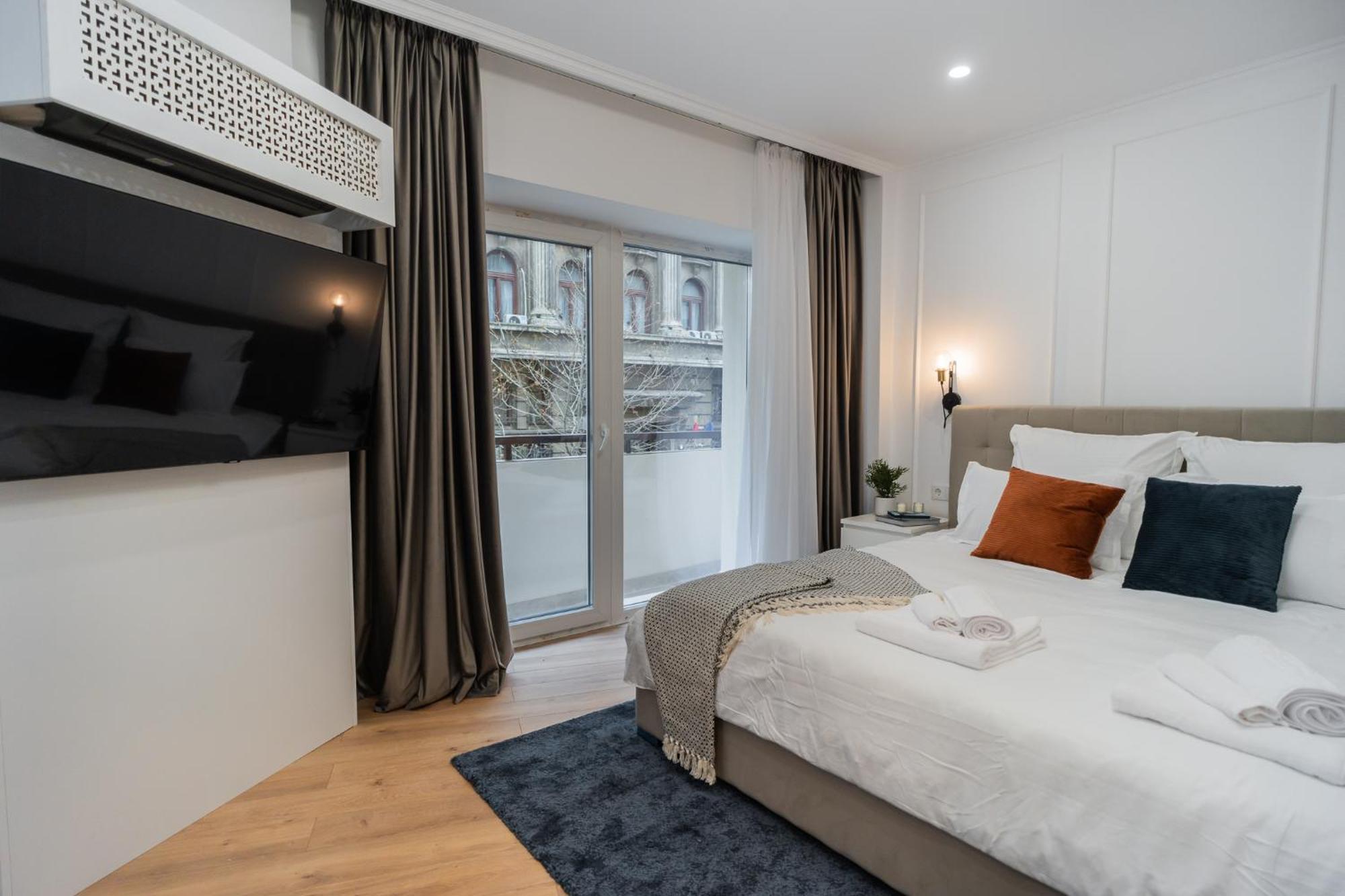 Urban Pearl - Old Town - Unique 4br/3ba דירה
