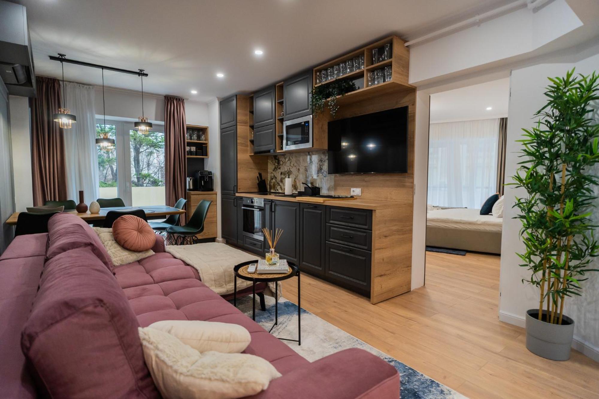 Apartment Urban Pearl - Old Town - Unique 4br/3ba *