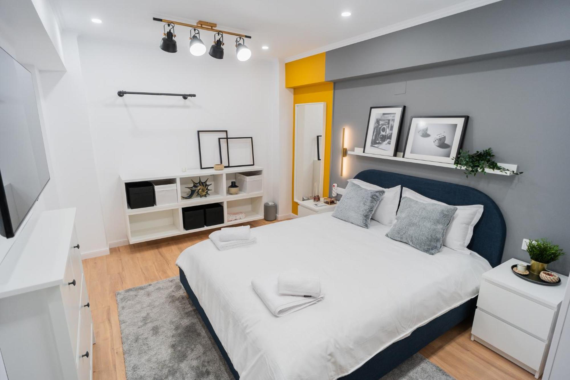 Urban Pearl - Old Town - Unique 4br/3ba