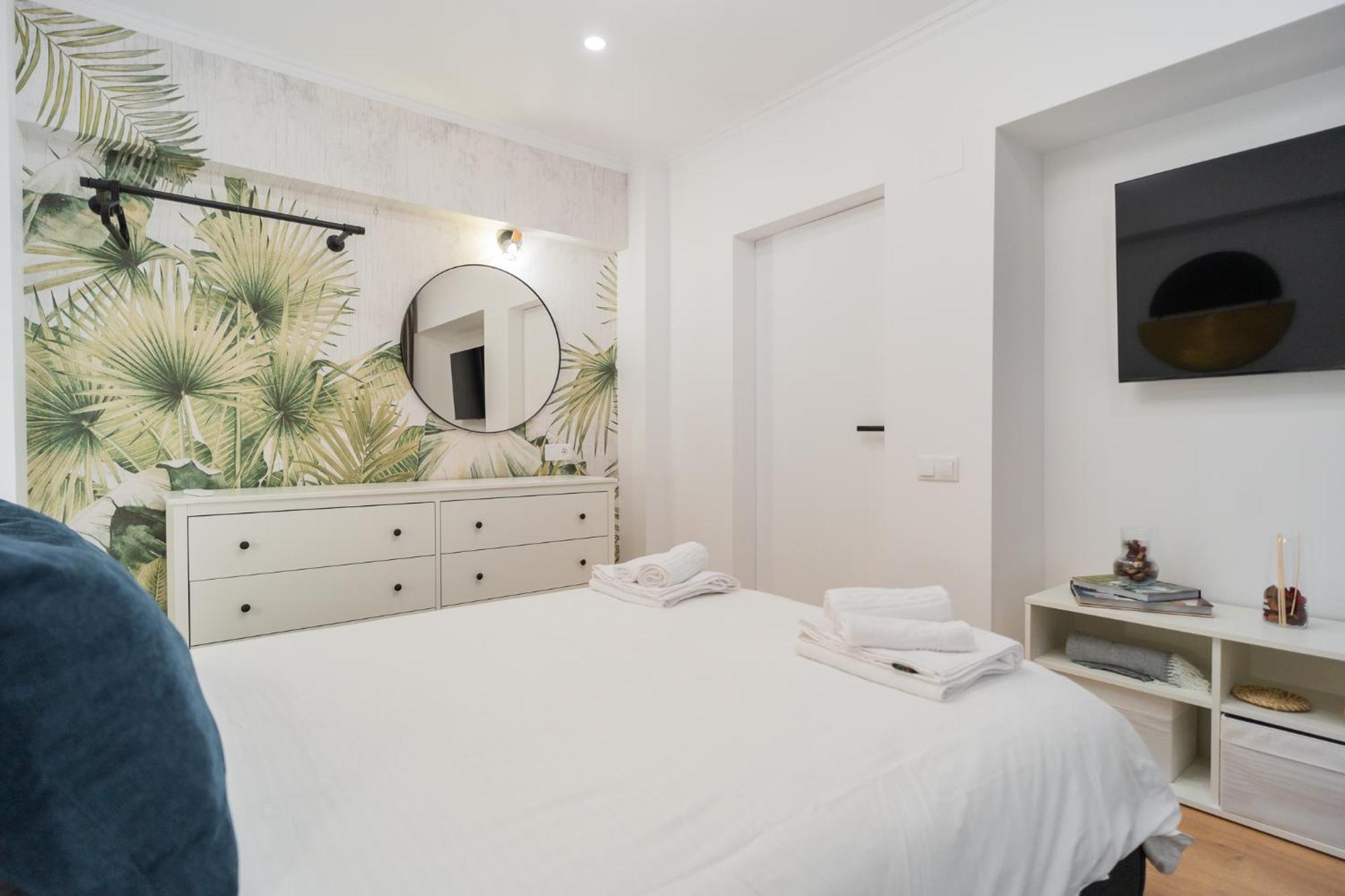 Apartment Urban Pearl - Old Town - Unique 4br/3ba
