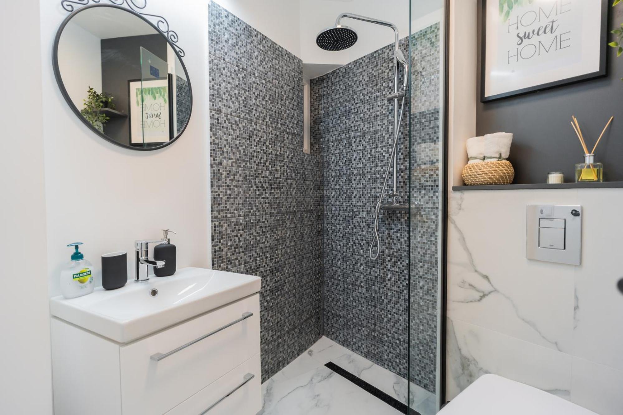 Apartment Urban Pearl - Old Town - Unique 4br/3ba *